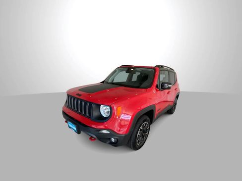 Used 2023 Jeep Renegade Trailhawk AWD/4WD image 4