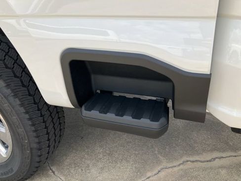 New 2025 Ford F250 Lariat w/ Lariat Ultimate Package image 11