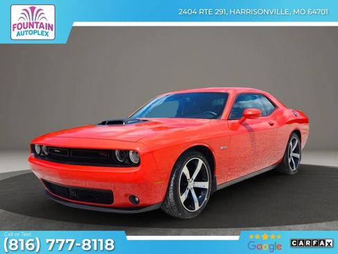 Used 2016 Dodge Challenger R/T Plus RWD image 1