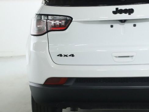 Used 2023 Jeep Compass Altitude image 43