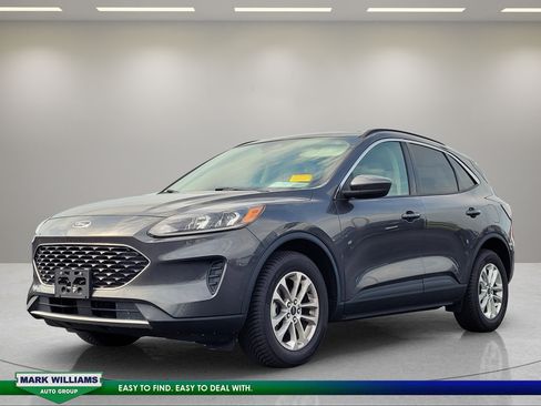 Used 2020 Ford Escape SE AWD/4WD image 8