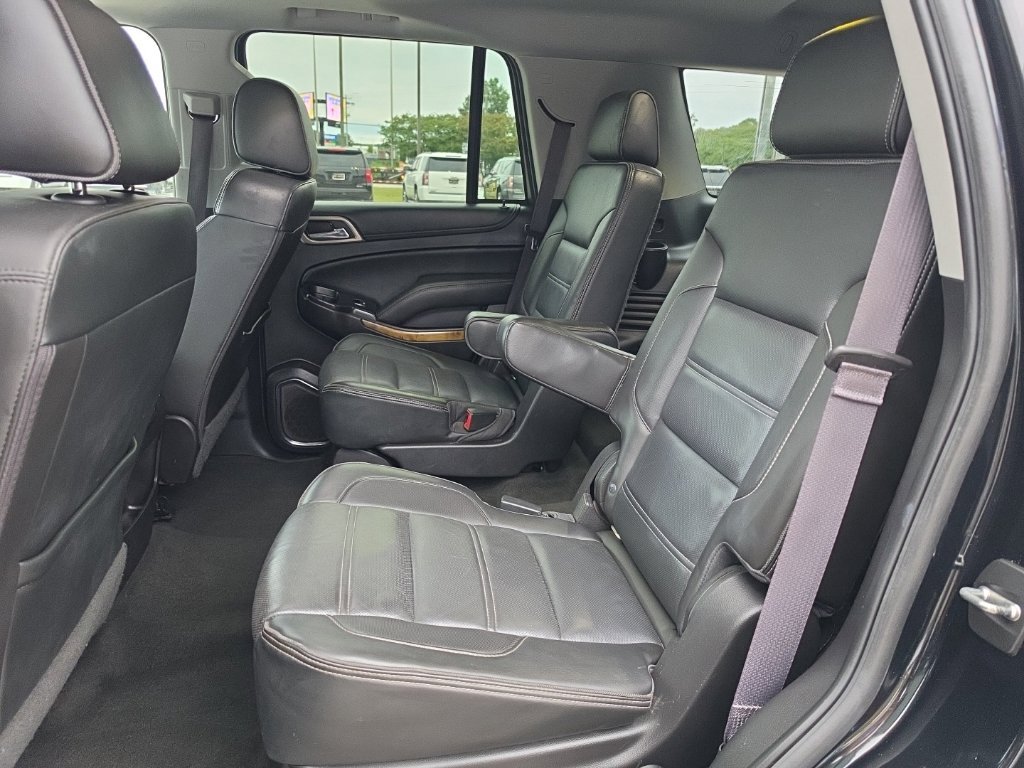 Used 2017 GMC Yukon Denali w/ Open Road Package AWD/4WD image 5