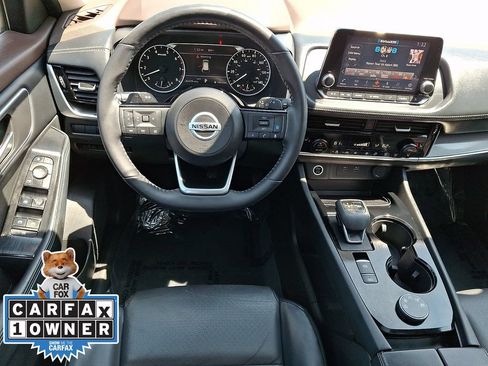 Used 2021 Nissan Rogue SV w/ Premium Package AWD/4WD image 12