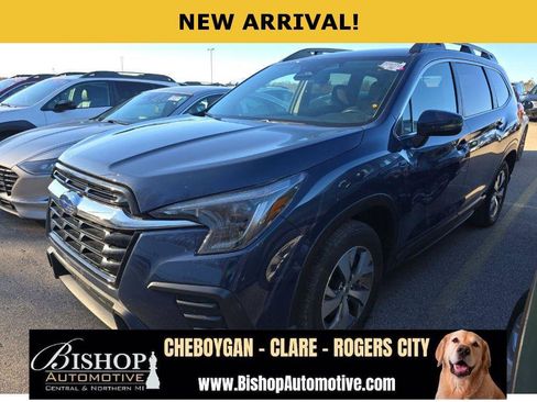 Used 2023 Subaru Ascent Premium w/ Convenience Package image 1