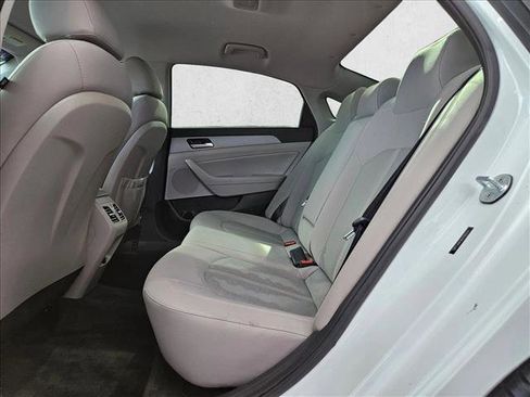 Used 2019 Hyundai Sonata SEL image 15