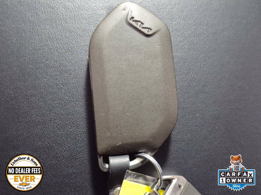 Used 2025 Kia Telluride S AWD/4WD image 33