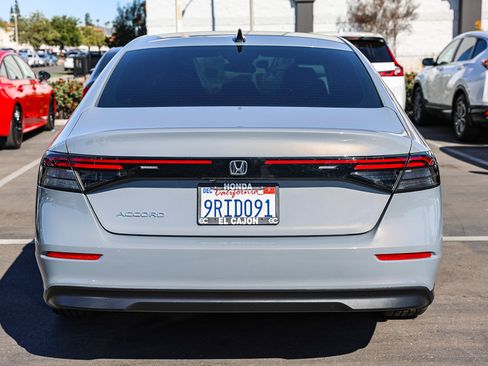 Certified 2025 Honda Accord SE image 24