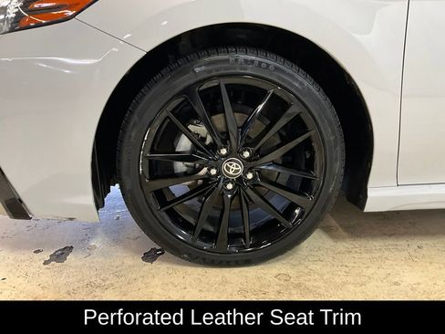 Used 2024 Toyota Camry XSE image 18