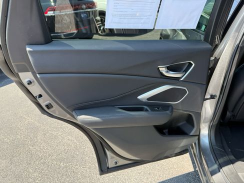 Used 2024 Acura RDX SH-AWD image 16