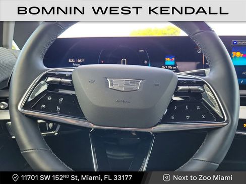 Used 2025 Cadillac Optiq Luxury 1 image 14