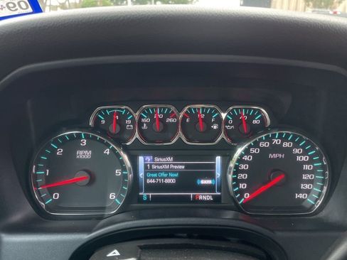 Used 2017 Chevrolet Silverado 1500 LT w/ Texas Edition RWD image 19