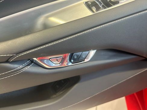 Used 2024 Chevrolet Corvette Stingray w/ Z51 Performance Package image 39