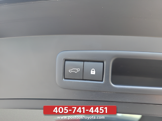 Used 2021 Lexus UX 250h w/ Premium Package AWD/4WD image 32