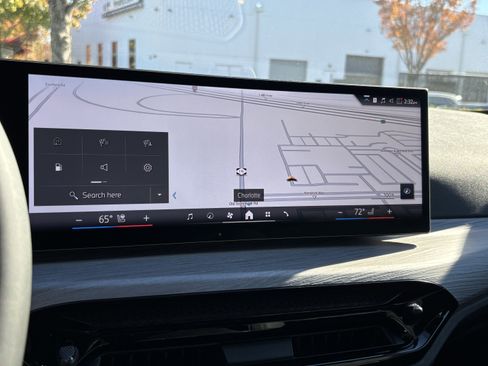 Certified 2025 BMW 430i w/ Premium Package image 25