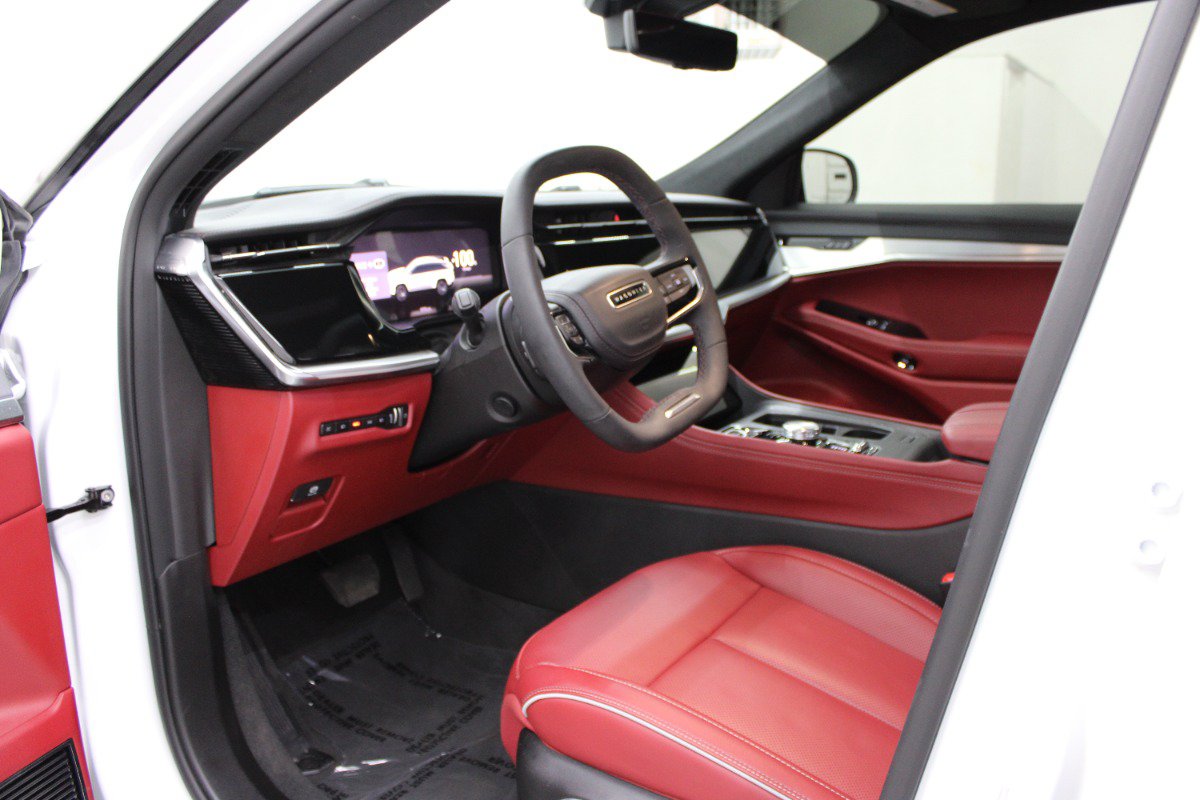 Used 2024 Jeep Wagoneer Launch Edition AWD/4WD image 7