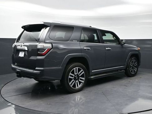 Used 2024 Toyota 4Runner Limited image 5