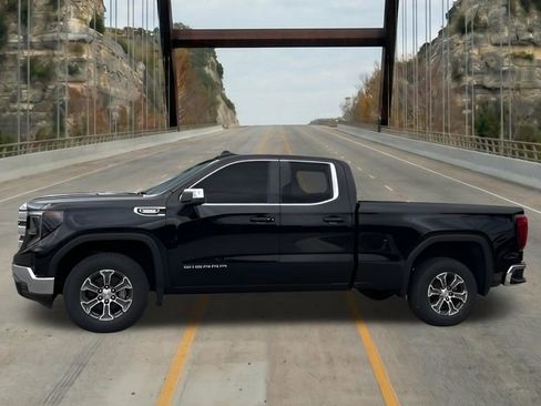 New 2026 GMC Sierra 1500 SLE w/ Preferred Package RWD image 4