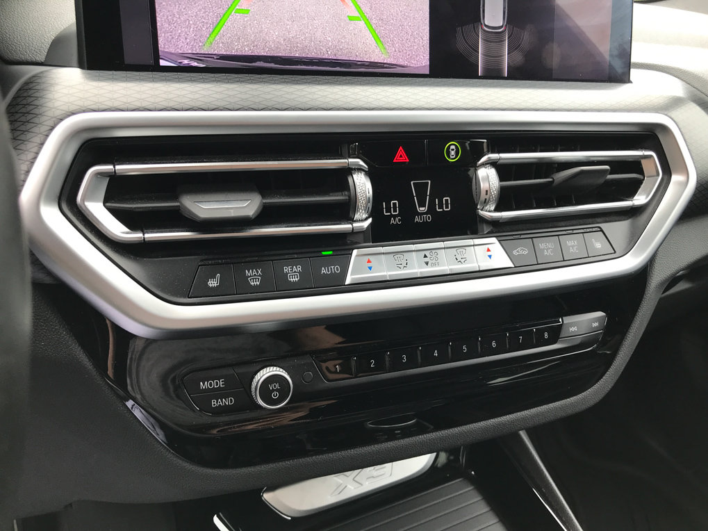Used 2022 BMW X3 xDrive30i w/ M Sport Package 2 AWD/4WD image 23