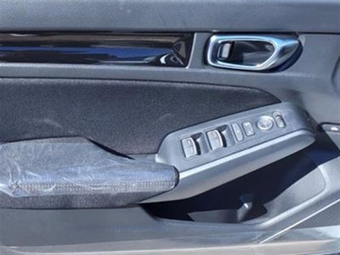 New 2025 Honda Civic Sport image 6