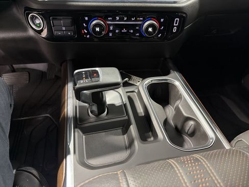 Certified 2024 Chevrolet Silverado 1500 High Country w/ Technology Package AWD/4WD image 31