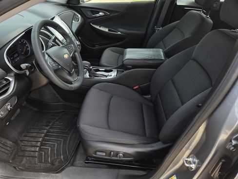 Used 2025 Chevrolet Malibu RS image 22