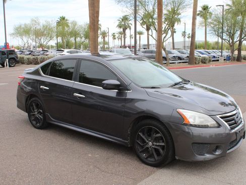 Used 2013 Nissan Sentra SR w/ Premium Pkg image 7