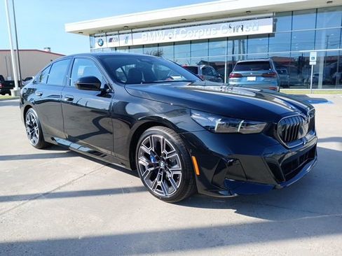 New 2026 BMW 530i image 1