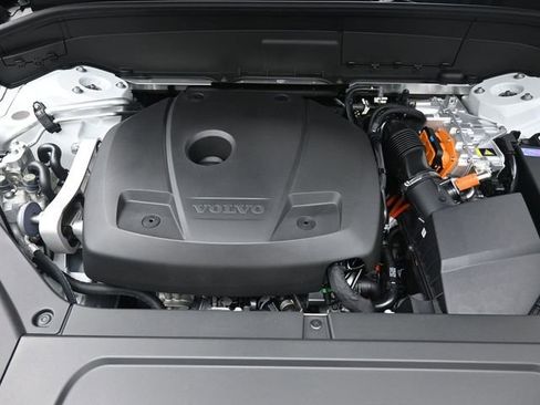 Used 2026 Volvo XC90 T8 Ultra w/ Protection Package Premier image 32