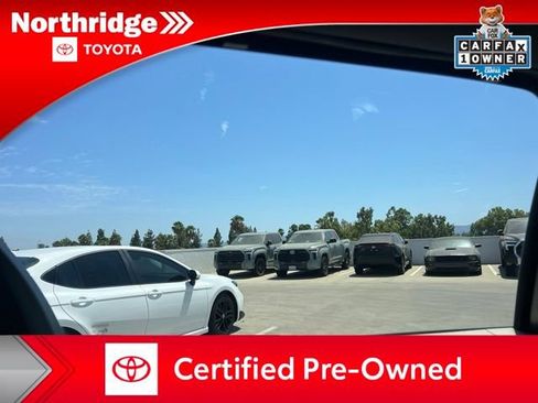 Certified 2024 Toyota Sienna Platinum FWD image 55