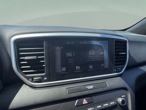 Used 2020 Kia Sportage S w/ S Sunroof Package AWD/4WD image 25