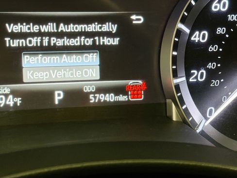 Used 2024 Toyota Highlander LE FWD image 8