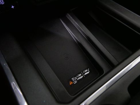 Used 2021 GMC Sierra 1500 SLT image 27