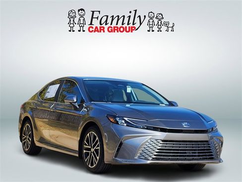 New 2026 Toyota Camry XLE image 2