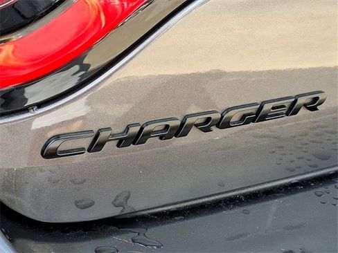 Used 2021 Dodge Charger Scat Pack w/ Driver Convenience Group image 11