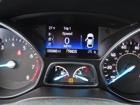 Used 2018 Ford Escape SE w/ SE SYNC Package image 16