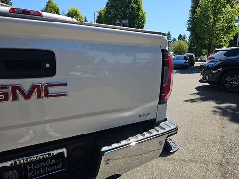 Used 2017 GMC Sierra 1500 SLT AWD/4WD image 17
