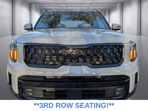 Used 2025 Kia Telluride SX Prestige X-Line image 2
