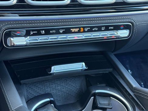 Certified 2024 Mercedes-Benz GLS 580 4MATIC image 18