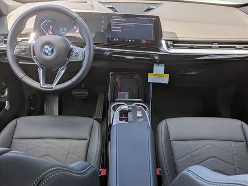 New 2026 BMW X1 xDrive28i AWD/4WD image 16