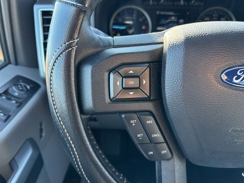 Used 2018 Ford F150 XLT w/ Equipment Group 302A Luxury image 9