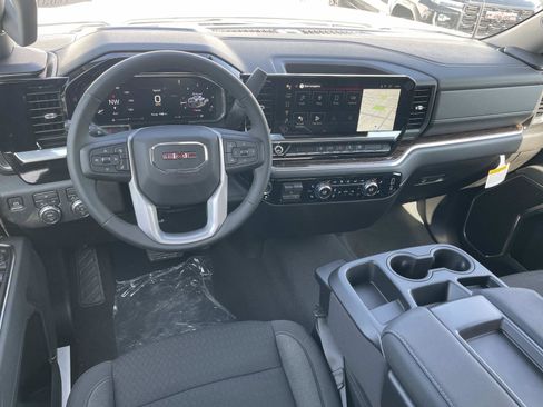 New 2026 GMC Sierra 2500 SLE w/ SLE Value Package; AWD/4WD image 9