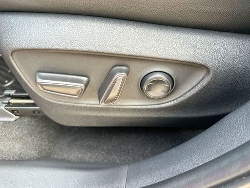 Used 2024 Toyota Grand Highlander XLE image 12