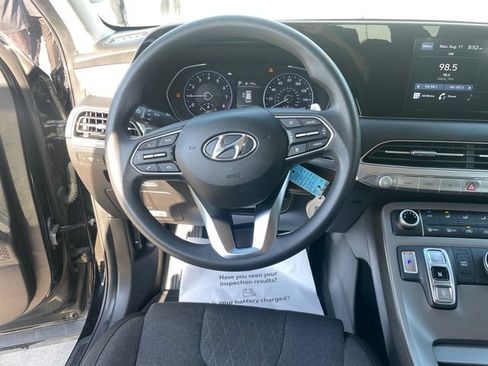 Used 2022 Hyundai Palisade SE FWD image 23