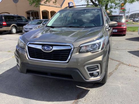 Used 2020 Subaru Forester Limited AWD/4WD image 4