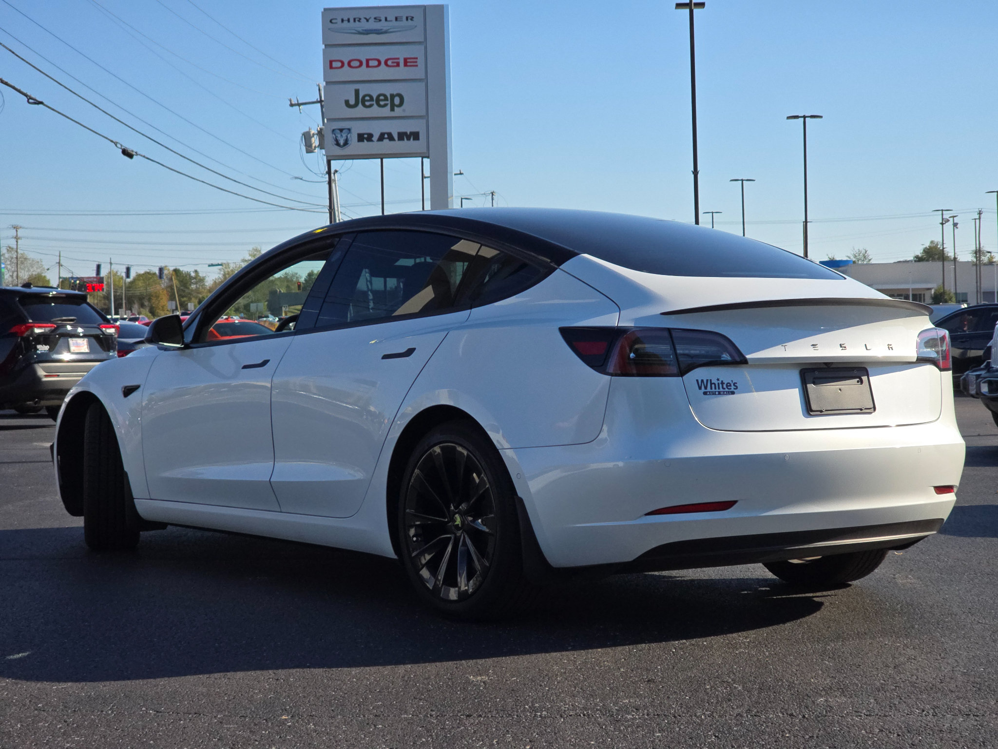 Used 2021 Tesla Model 3 Long Range AWD/4WD image 10