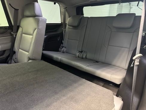 Used 2019 Chevrolet Tahoe LT w/ RST Edition image 32