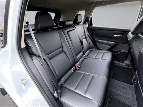 New 2026 Nissan Rogue SV image 10