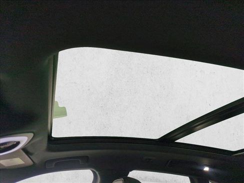 New 2026 Porsche Macan S image 28