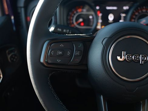 New 2026 Jeep Wrangler Unlimited Rubicon AWD/4WD image 18