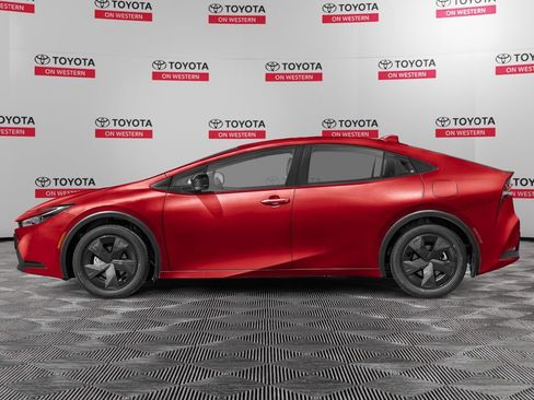 New 2027 Toyota Prius FWD image 3